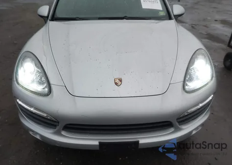 2011 Porsche Cayenne S из США, поврежденный, VIN WP1AB2A29BLA43634